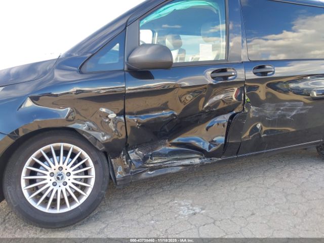 2023 MERCEDES-BENZ METRIS W1WV0FEY0P4331143 Photo 5