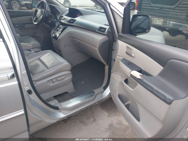 2011 HONDA ODYSSEY 5FNRL5H62BB005368 Photo 4