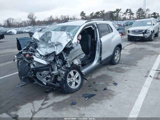 Chevrolet Trax Lt 2019 KL7CJPSBXKB751693 Image 2