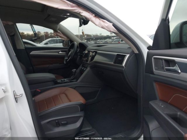 2022 VOLKSWAGEN ATLAS 1V2FR2CA9NC537227 Photo 4