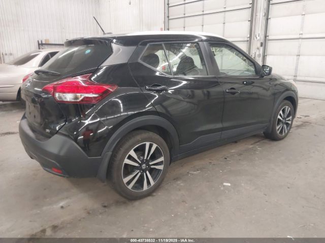 2019 NISSAN KICKS 3N1CP5CU2KL497386 Photo 3