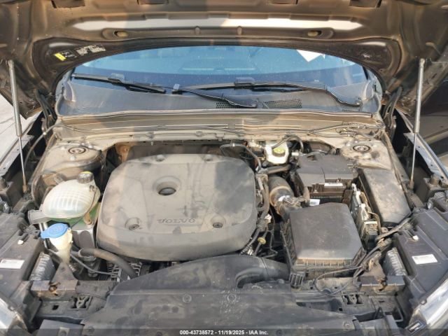 2021 VOLVO XC40 YV4162UKXM2455746 Photo 9