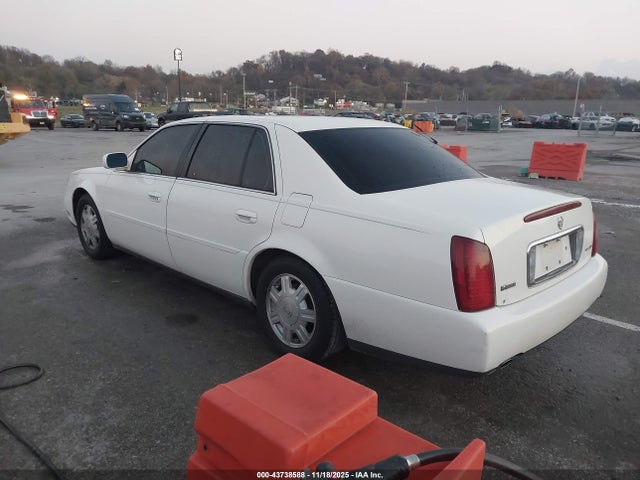 2004 CADILLAC DEVILLE 1G6KD54Y84U153043 Photo 2