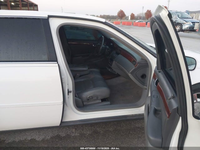 2004 CADILLAC DEVILLE 1G6KD54Y84U153043 Photo 4