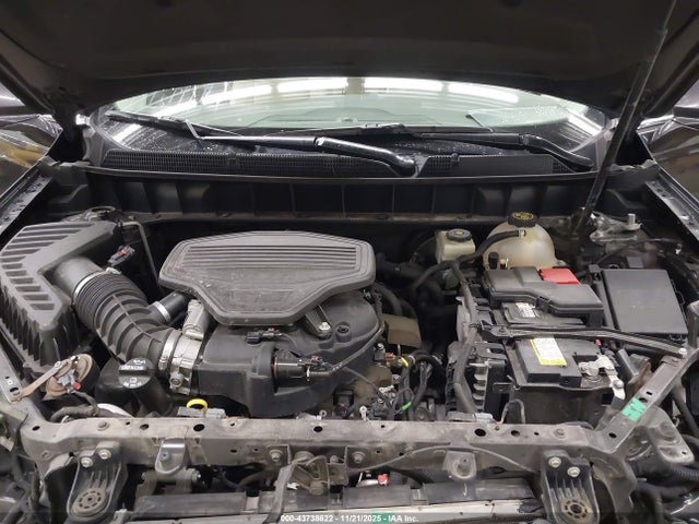 2017 CADILLAC XT5 1GYKNDRS2HZ262870 Photo 9