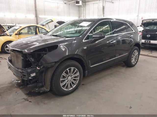 2017 CADILLAC XT5 1GYKNDRS2HZ262870 Photo 1