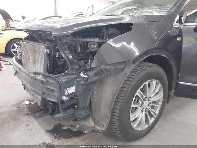2017 CADILLAC XT5 1GYKNDRS2HZ262870 Photo 5