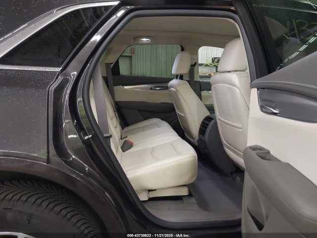 2017 CADILLAC XT5 1GYKNDRS2HZ262870 Photo 7