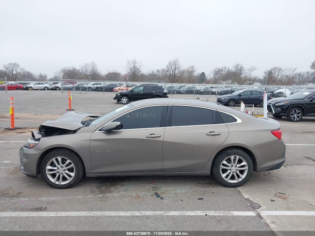 1G1ZE5ST1HF129976 Chevrolet MALIBU 1LT