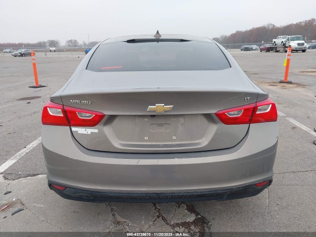 1G1ZE5ST1HF129976 Chevrolet MALIBU 1LT