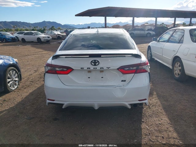 4T1G11AK9MU582949 Toyota CAMRY SE