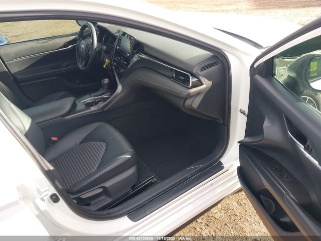 4T1G11AK9MU582949 Toyota CAMRY SE