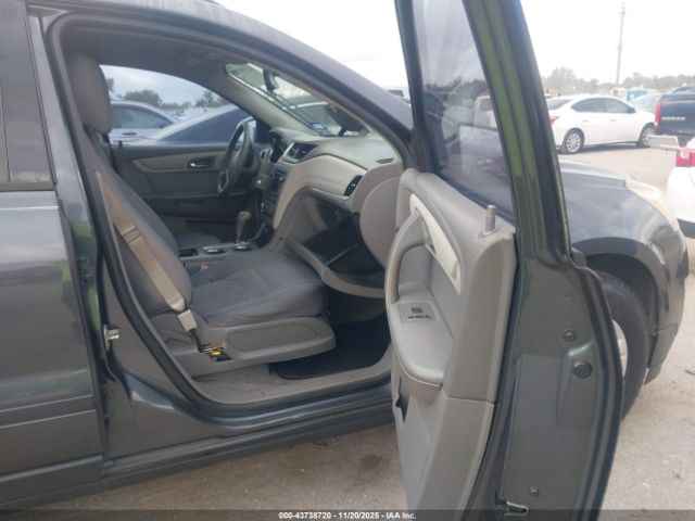 2014 CHEVROLET TRAVERSE 1GNKRFKD2EJ250513 Photo 4