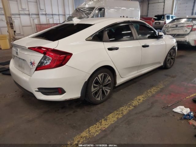 2018 HONDA CIVIC JHMFC1F72JX028885 Photo 3