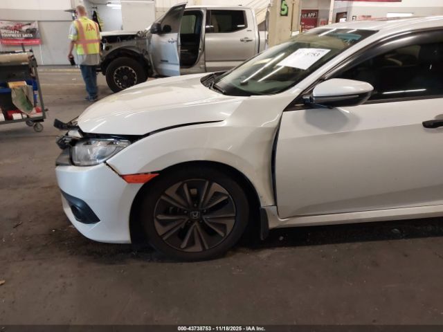 2018 HONDA CIVIC JHMFC1F72JX028885 Photo 5