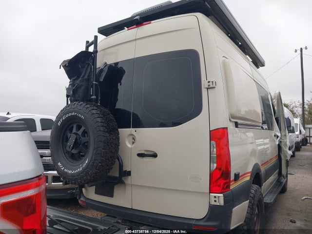 W1W4EBVY5KT016911 Mercedes-Benz Sprinter 2500 Standard Roof V6