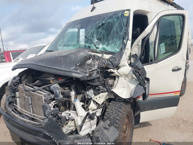 W1W4EBVY5KT016911 Mercedes-Benz Sprinter 2500 Standard Roof V6