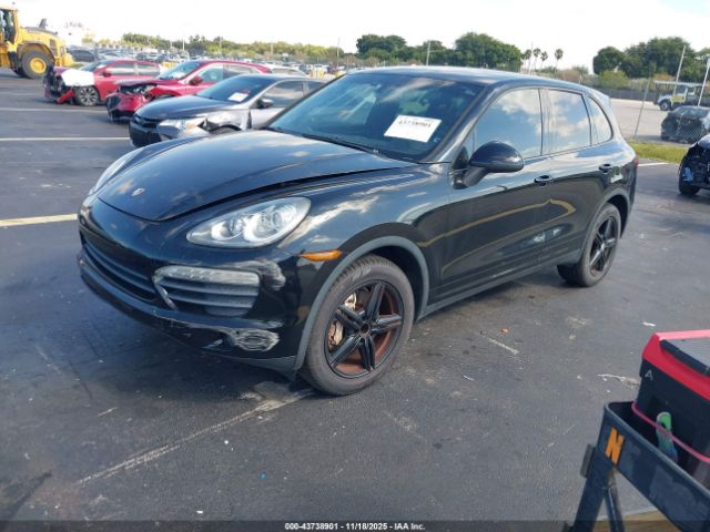 2011 PORSCHE CAYENNE WP1AB2A29BLA42614 Photo 1