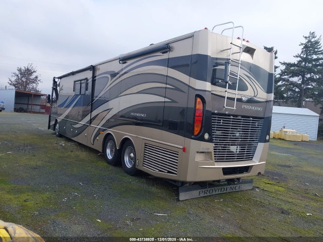 4UZFCGCY1ECFN6317 Freightliner Chassis Xc