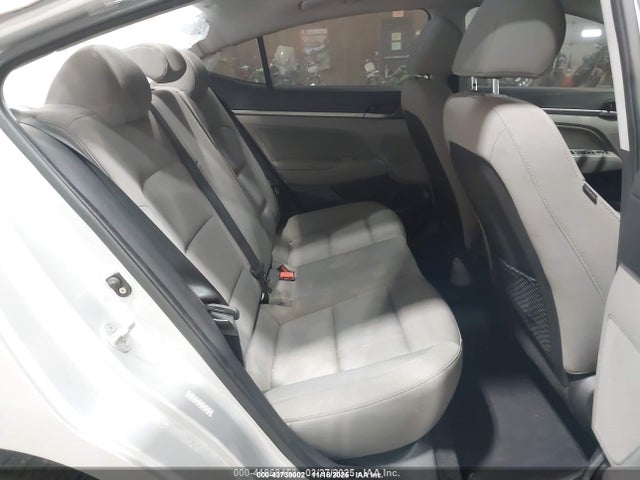 43739002 :رقم المزاد ، KMHD84LF8JU614656 vin ، 2018 Hyundai Elantra Value Edition مزاد بيع