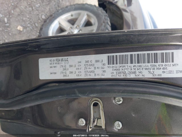 2018 RAM 1500 3C6RR7KG5JG203485 Photo 8