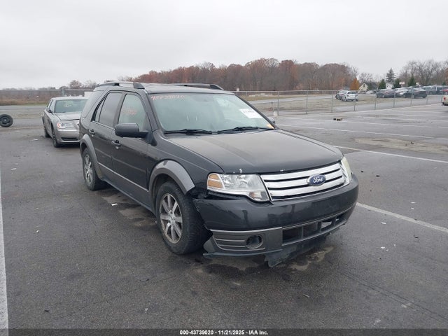 2008 FORD TAURUS X 1FMDK05W58GA04214 Photo 5