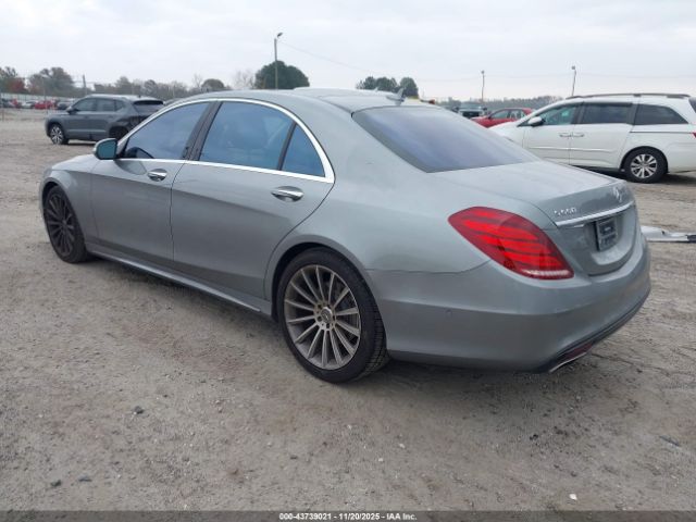 2014 MERCEDES-BENZ S 550 WDDUG8CB6EA009737 Photo 2