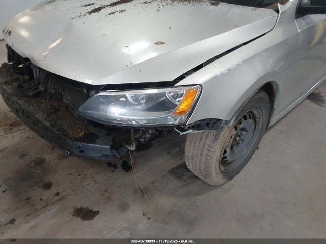 Продаж на аукціоні авто 2016 Volkswagen Jetta 1.4t S, vin: 3VW267AJ1GM267773, номер лоту: 43739031