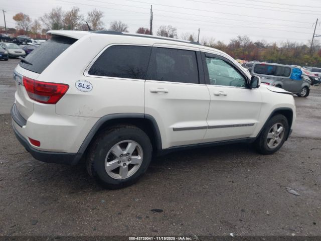 2011 JEEP GRAND CHEROKEE 1J4RR4GGXBC510066 Photo 3