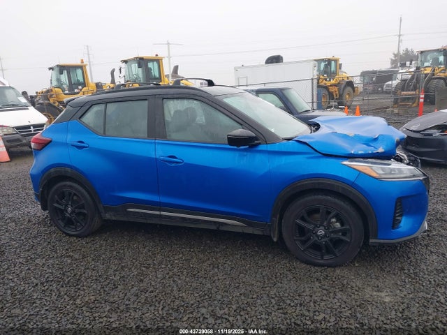 3N1CP5DV7NL475735 Nissan Kicks Sr Xtronic Cvt