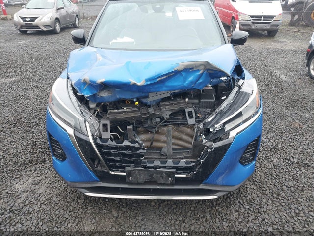 3N1CP5DV7NL475735 Nissan Kicks Sr Xtronic Cvt
