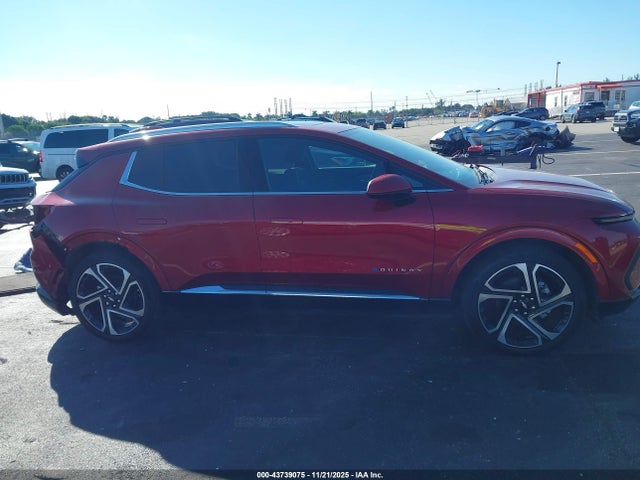 3GN7DNRP7SS231111 Chevrolet Equinox Ev Lt 2