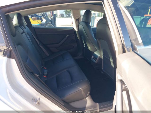 2018 TESLA MODEL 3 5YJ3E1EA5JF061059 Photo 7