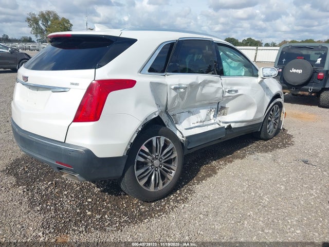 2018 CADILLAC XT5 1GYKNERS0JZ178235 Photo 3