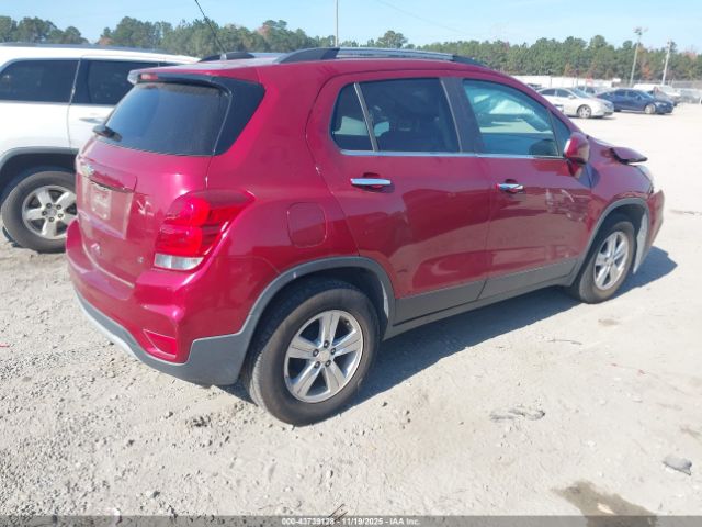 2019 CHEVROLET TRAX 3GNCJLSB0KL230127 Photo 3