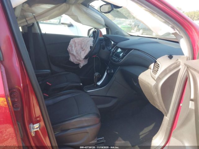 2019 CHEVROLET TRAX 3GNCJLSB0KL230127 Photo 4