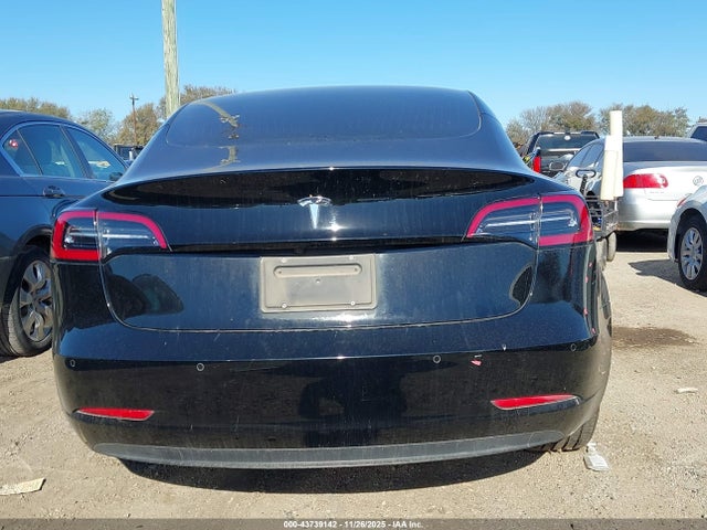 5YJ3E1EA1KF324035 Tesla MODEL 3