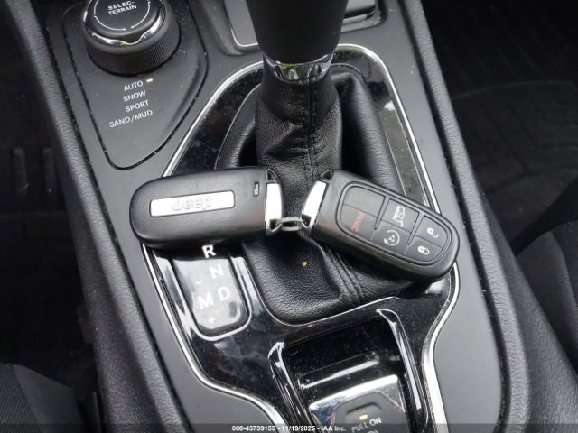 2019 JEEP CHEROKEE 1C4PJMDN6KD180931 Photo 10