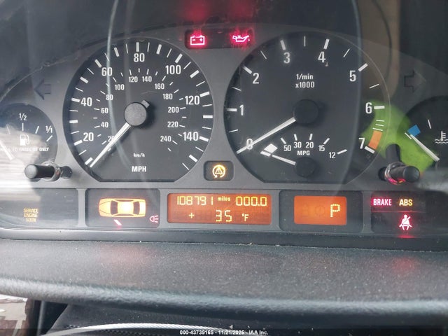 2004 Bmw 325xi მანქანა იყიდება აუქციონზე, vin: WBAEU334X4PR07052, აუქციონის ნომერი: 43739165