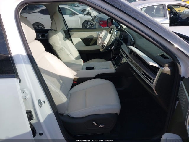 2025 HYUNDAI SANTA FE 5NMP54GL2SH079567 Photo 4