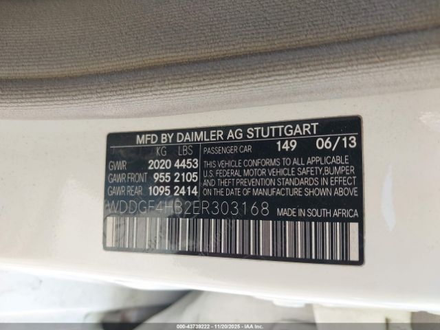 2014 MERCEDES-BENZ C 250 WDDGF4HB2ER303168 Photo 8