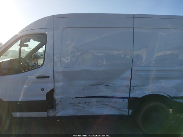 Ford Transit-150 2017 1FTYE1CM3HKA71962 Image 14
