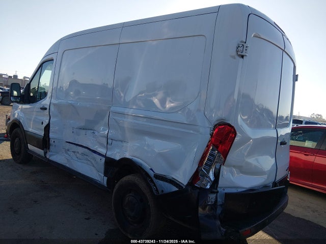 Ford Transit-150 2017 1FTYE1CM3HKA71962 Image 3