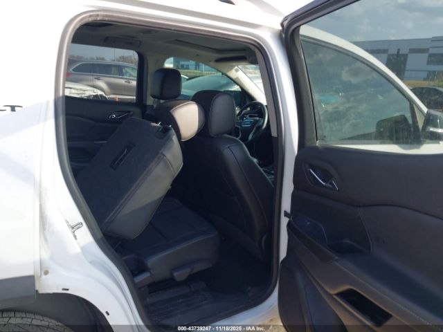 2022 GMC ACADIA 1GKKNMLSXNZ157881 Photo 7