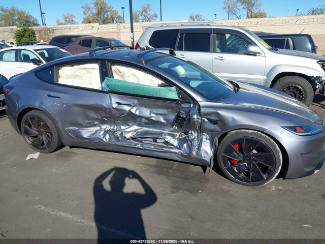 2024 TESLA MODEL 3 5YJ3E1ET1RF892538 Photo 5