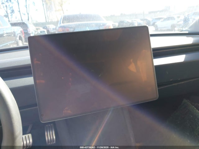 2024 TESLA MODEL 3 5YJ3E1ET1RF892538 Photo 6