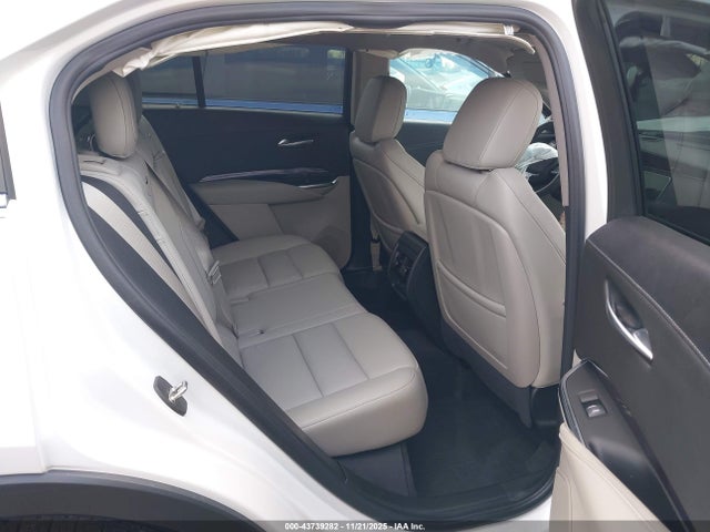 2022 CADILLAC XT4 1GYFZBR43NF124750 Photo 7