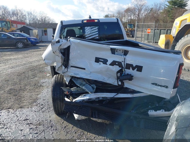 Продажа на аукционе авто 2025 Ram 1500 Big Horn  4x4 5'7 Box, vin: 1C6RRFFG4SN171299, номер лота: 43739313