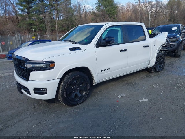 Продажа на аукционе авто 2025 Ram 1500 Big Horn  4x4 5'7 Box, vin: 1C6RRFFG4SN171299, номер лота: 43739313