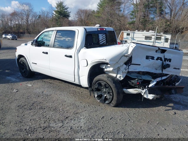 Продажа на аукционе авто 2025 Ram 1500 Big Horn  4x4 5'7 Box, vin: 1C6RRFFG4SN171299, номер лота: 43739313